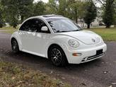 Thumbnail of 2000 White Volkswagen New Beetle