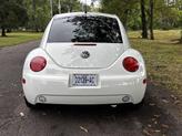 Thumbnail of 2000 White Volkswagen New Beetle