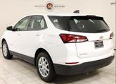 Thumbnail of 2022 Summit White Chevrolet Equinox