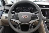 Thumbnail of 2025 Crystal White Tricoat Cadillac XT5