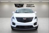Thumbnail of 2025 Crystal White Tricoat Cadillac XT5