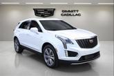 Thumbnail of 2025 Crystal White Tricoat Cadillac XT5