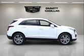 Thumbnail of 2025 Crystal White Tricoat Cadillac XT5