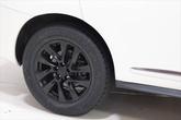 Thumbnail of 2015 White INFINITI QX60