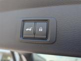Thumbnail of 2025 White Diamond / Black Mitsubishi Outlander