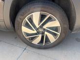 Thumbnail of 2024 Deep Black Pearl Effect Volkswagen Atlas