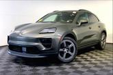 Photo of 2025 Green Porsche Macan