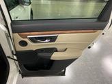 Thumbnail of 2017 White Diamond Pearl Honda CR-V