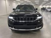 Thumbnail of 2023 Diamond Black Jeep Grand Cherokee L