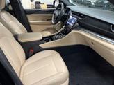 Thumbnail of 2023 Diamond Black Jeep Grand Cherokee L