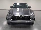 Thumbnail of 2022 Magnetic Gray Metallic Toyota Highlander
