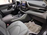 Thumbnail of 2022 Magnetic Gray Metallic Toyota Highlander