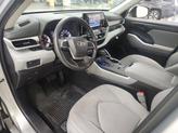Thumbnail of 2022 Celestial Silver Metallic Toyota Highlander