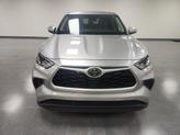 Thumbnail of 2022 Celestial Silver Metallic Toyota Highlander