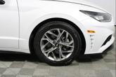 Thumbnail of 2020 Quartz White Hyundai SONATA