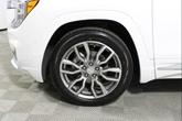 Thumbnail of 2022 Summit White GMC Terrain
