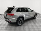 Thumbnail of 2018 Billet Silver Metallic Clearcoat Jeep Grand Cherokee