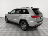 Thumbnail of 2018 Billet Silver Metallic Clearcoat Jeep Grand Cherokee