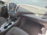Thumbnail of 2019 Summit White Chevrolet Malibu