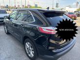 Thumbnail of 2022 Black Metallic Ford Edge