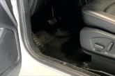 Thumbnail of 2022 Oxford White Ford Edge