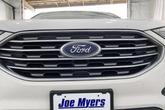Thumbnail of 2022 Oxford White Ford Edge
