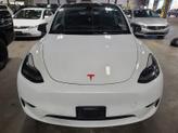 Thumbnail of 2022 Pearl White Multi-Coat Tesla Model Y