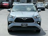 Thumbnail of 2022 Moon Dust Toyota Highlander
