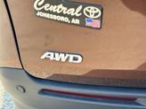 Thumbnail of 2024 Sunset Bronze Toyota Sienna