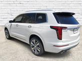 Thumbnail of 2025 Crystal White Tricoat Cadillac XT6