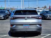 Thumbnail of 2025 Silver Mist Metallic Volkswagen ID.4