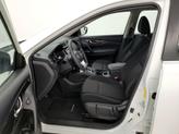 Thumbnail of 2017 White Nissan Rogue