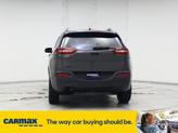 Thumbnail of 2018 Gray Jeep Cherokee