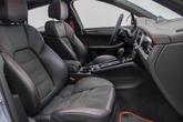Thumbnail of 2022 Dolomite Silver Metallic Porsche Macan