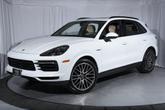 Photo of 2021 Carrara White Metallic Porsche Cayenne