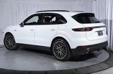 Thumbnail of 2021 Carrara White Metallic Porsche Cayenne