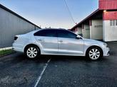 Thumbnail of 2017 White Silver Metallic Volkswagen Jetta