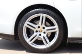 Thumbnail of 2018 White Porsche Panamera