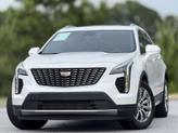 Photo of 2020 Crystal White Tricoat Cadillac XT4