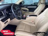 Thumbnail of 2018 Blizzard Pearl Toyota Highlander