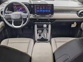 Thumbnail of 2025 Radiant Red Tintcoat Chevrolet Colorado