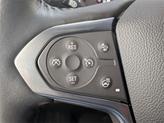 Thumbnail of 2022 Iridescent Pearl Tricoat Chevrolet Traverse