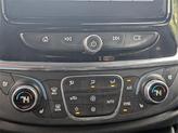 Thumbnail of 2022 Iridescent Pearl Tricoat Chevrolet Traverse