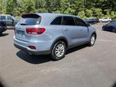 Thumbnail of 2020 Everlasting Silver Kia Sorento