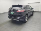 Thumbnail of 2023 Agate Black Metallic Ford Edge