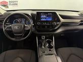 Thumbnail of 2022 Celestial Silver Toyota Highlander Hybrid