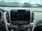 Thumbnail of 2020 Silver Ice Metallic Chevrolet Malibu