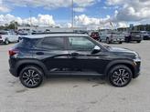 Thumbnail of 2025 Mosaic Black Metallic Chevrolet Trailblazer