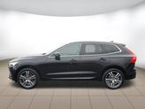Thumbnail of 2021 Onyx Black Metallic Volvo XC60