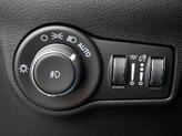 Thumbnail of 2026 silver zynith metallic clearcoat Jeep Compass